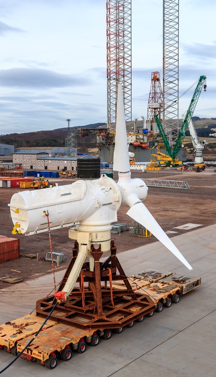 AHH ’s 1.5MW tidal turbine being installed at Nigg 